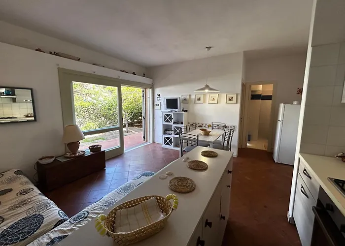 Casa Oleandro Comoda E Vicino Al Centro * Costa Paradiso